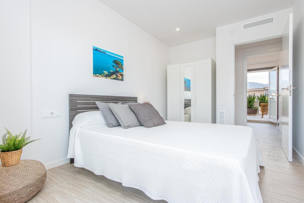 M A R I V E N T Suite With Bathroom And Terrace 50 M2 โรเซส ภายนอก รูปภาพ