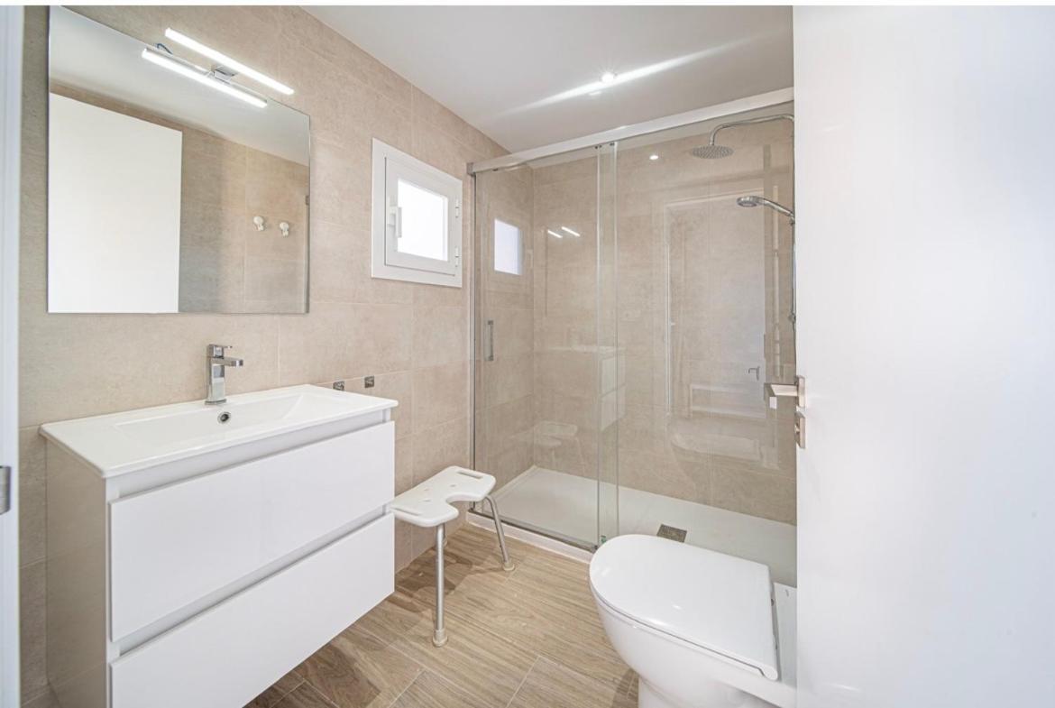 M A R I V E N T Suite With Bathroom And Terrace 50 M2 โรเซส ภายนอก รูปภาพ